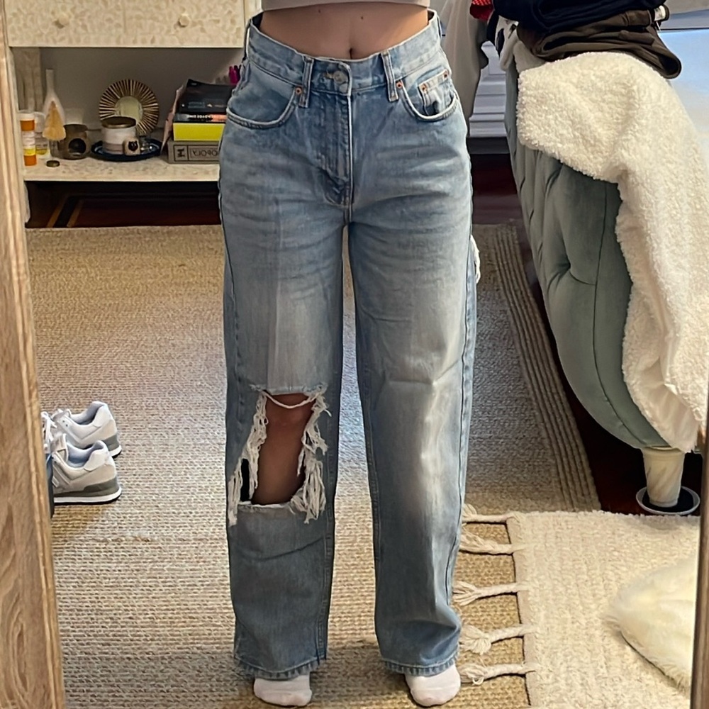 BDG High Waisted Baggy Jean- Ripped Light Wash